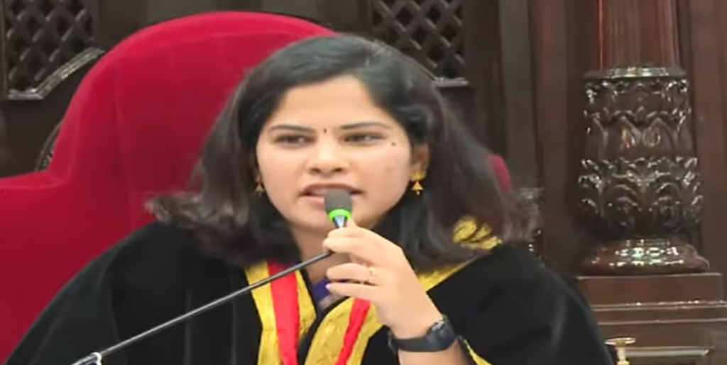 Mayor Priya