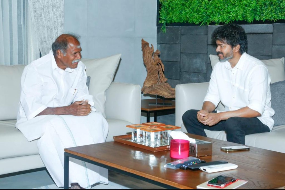 விஜய் என்னோட சிஷ்யன்.. நம்ம ப்ராடெட்க் தான்.. உருட்டும் ரங்கசாமி..! வைத்திலிங்கம் எம்.பி., காட்டம்..!