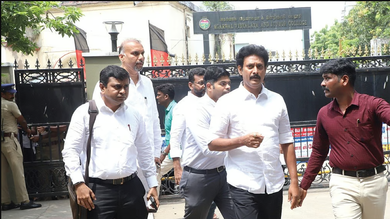 Anbil Mahesh