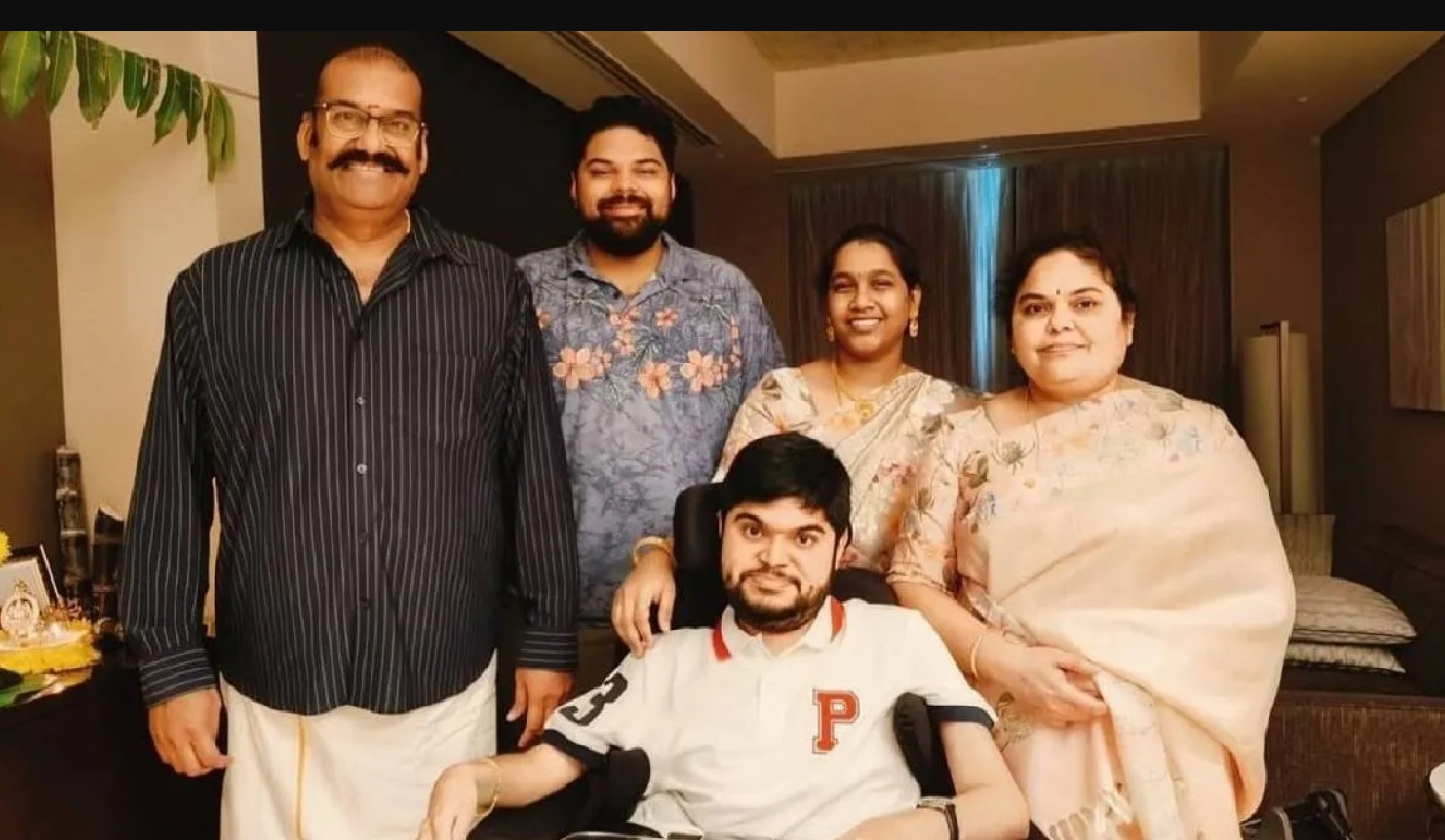 “இதோடு சினிமாவுக்கு கும்பிடு!” – சென்னை வீட்டை விற்ற அதிர்ச்சிப் பின்னணியை மேடையிலேயே உடைத்த நெப்போலியன்!
