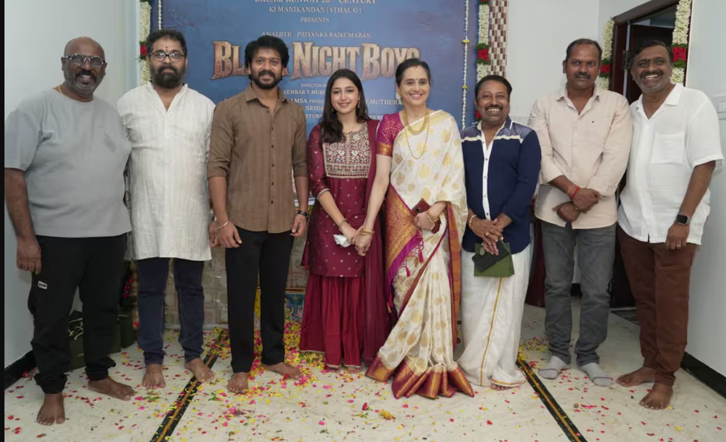 “கேமராவுக்கு பின்னால் இருந்து ஹீரோயினாக மாஸ் என்ட்ரி கொடுக்கும் தேவயானி மகள்…